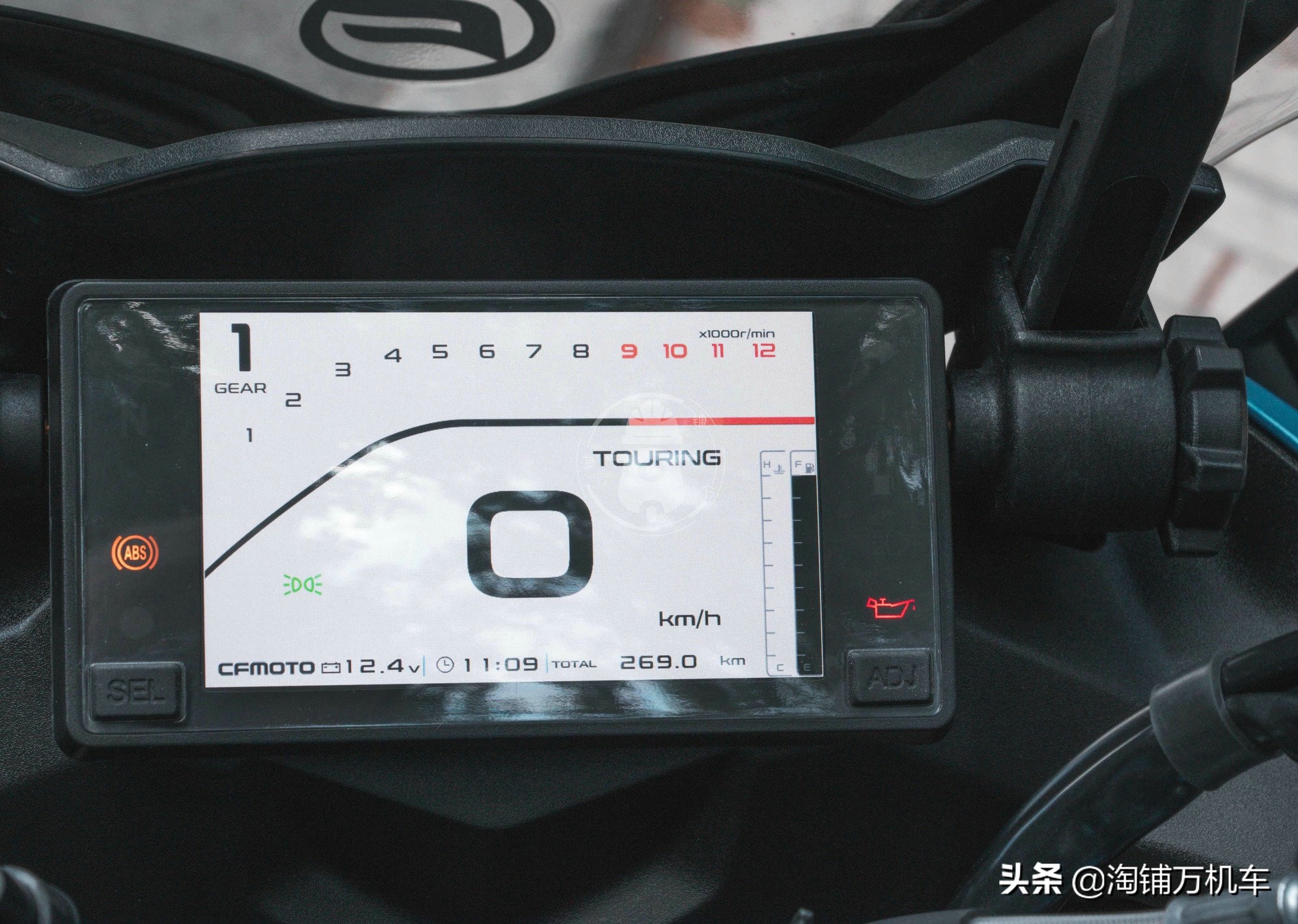 仿赛外观下的长途利器 颜值品质的双重输出 春风650GT浅析(图6) 国产跑车摩托车_跑车摩托国产车排行榜_国产跑车摩托车
