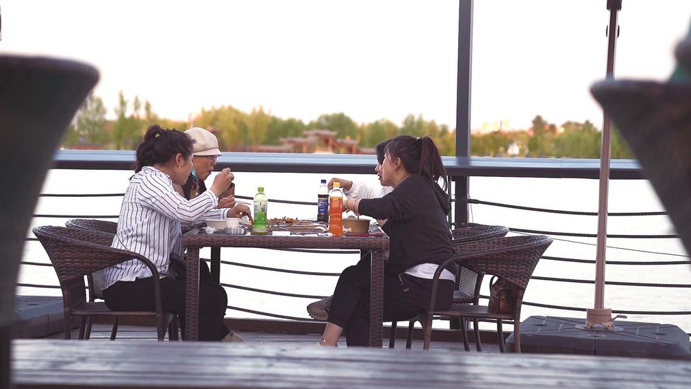 梅城之“香”——解锁梅河口“文旅+美食”发展新模式(图4) 纵享海鲜盛宴品尝(烧烤)美味_盛宴烤肉自助_盛宴海鲜烧烤怎么样