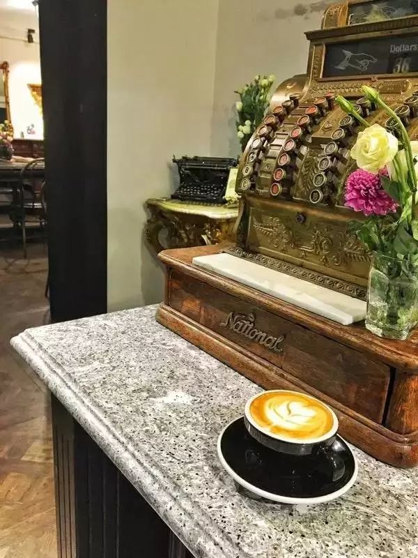 适合女生一个人开的店_女生店适合开个人小店吗_适合女生开店的项目
