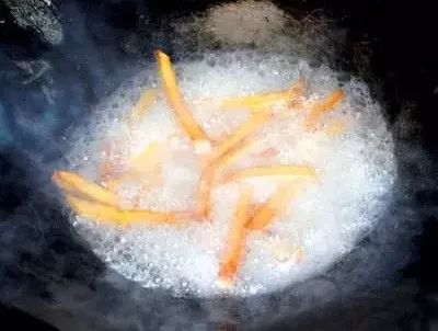 小炒玫瑰肉是哪里的菜_玫瑰肉菜小炒是什么菜_玫瑰肉菜小炒是哪里的菜