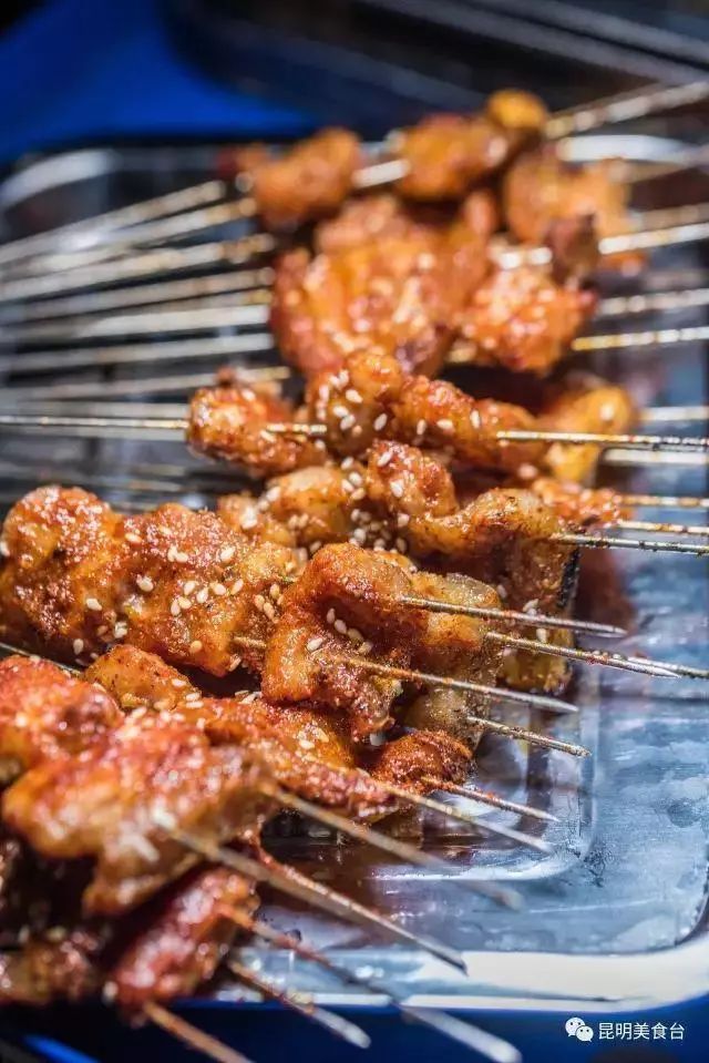 昆明烧烤摊_昆明哪里有烧烤批发的地方_昆明赶集网摆烧烤