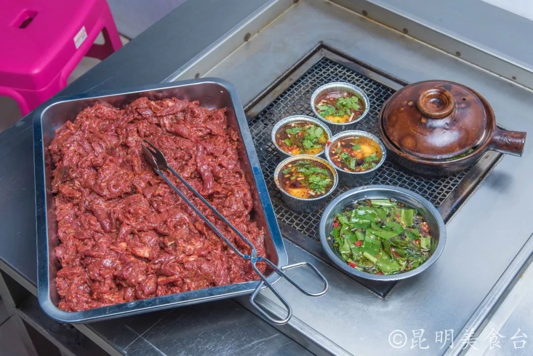昆明烧烤摊_昆明赶集网摆烧烤_昆明哪里有烧烤批发的地方