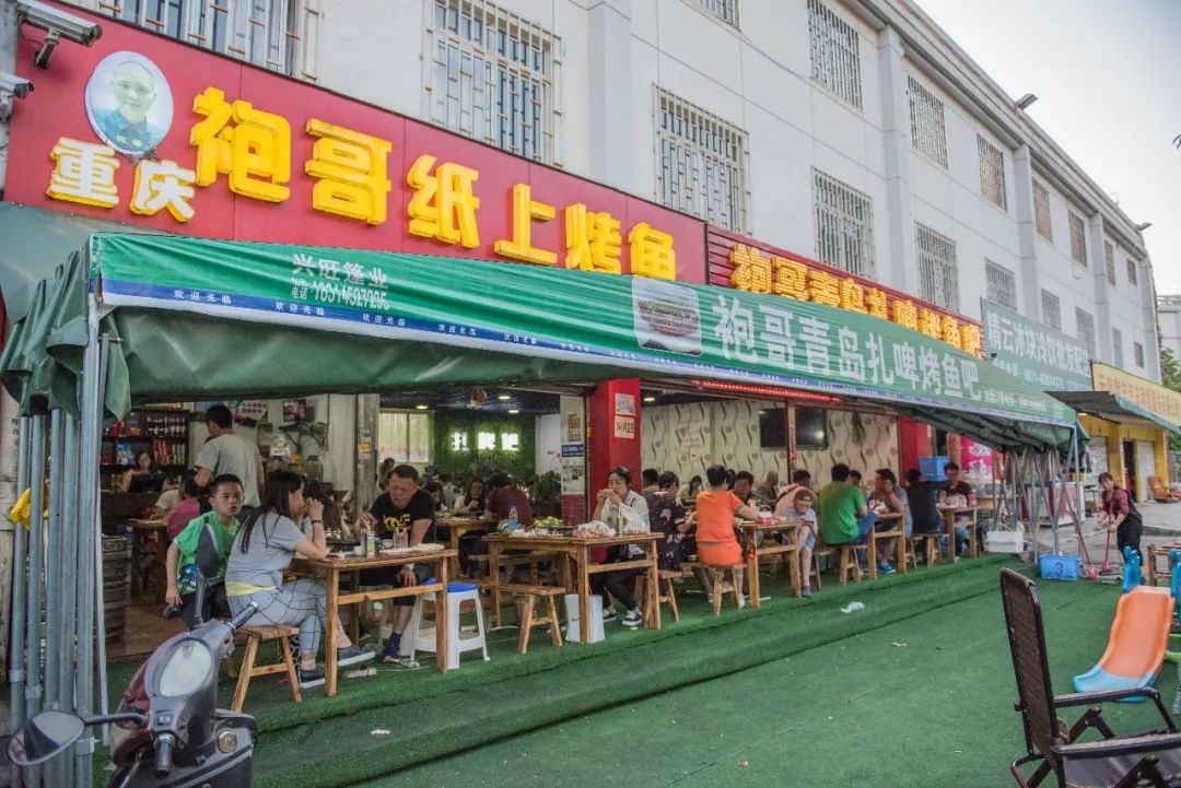 昆明赶集网摆烧烤_昆明哪里有烧烤批发的地方_昆明烧烤摊
