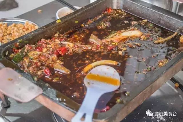 昆明哪里有烧烤批发的地方_昆明赶集网摆烧烤_昆明烧烤摊