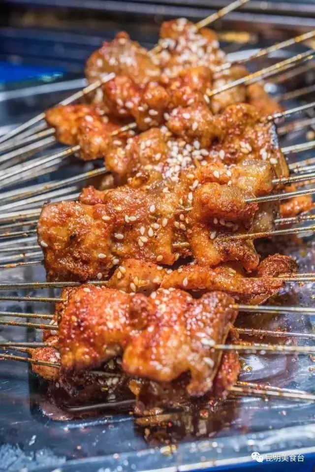 昆明哪里有烧烤批发的地方_昆明赶集网摆烧烤_昆明烧烤摊