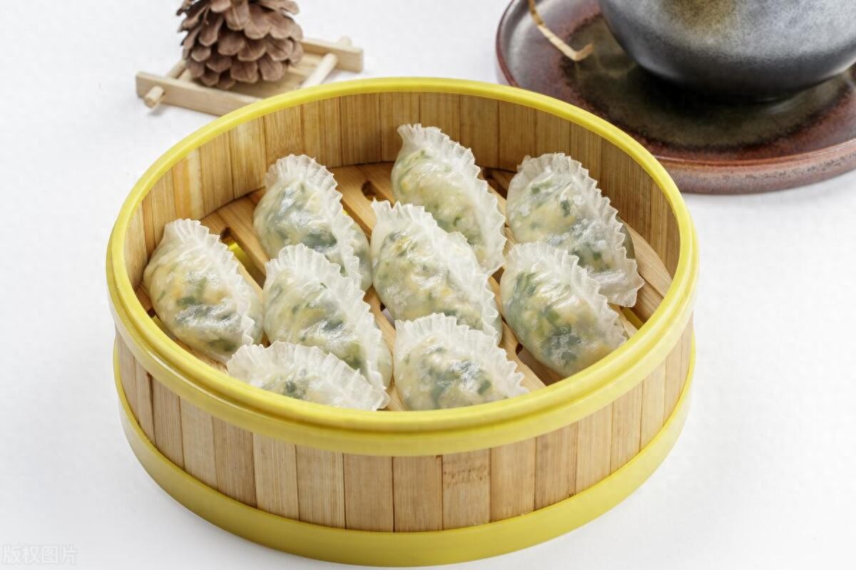 水晶蒸饺子_做水晶蒸饺_水晶蒸饺用什么笼好?