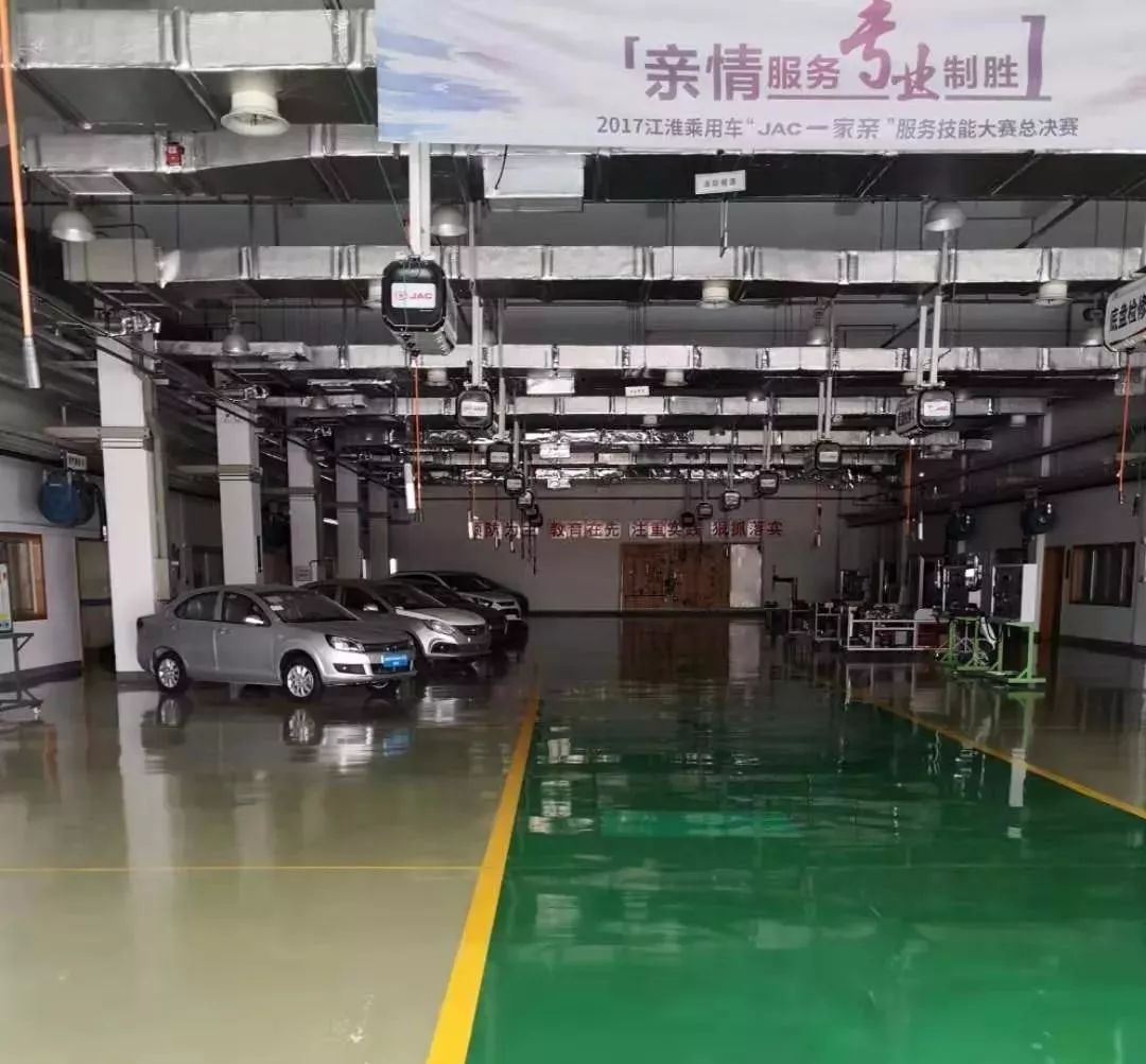 合工大电脑维修中心_电脑维修工厂_电脑专业维修学校