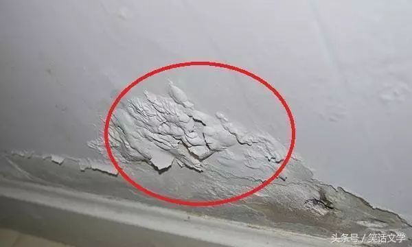地板砖黑缝怎么处理方法_二手房地板瓷砖缝隙很黑_旧房子的瓷砖缝隙变黑怎么换