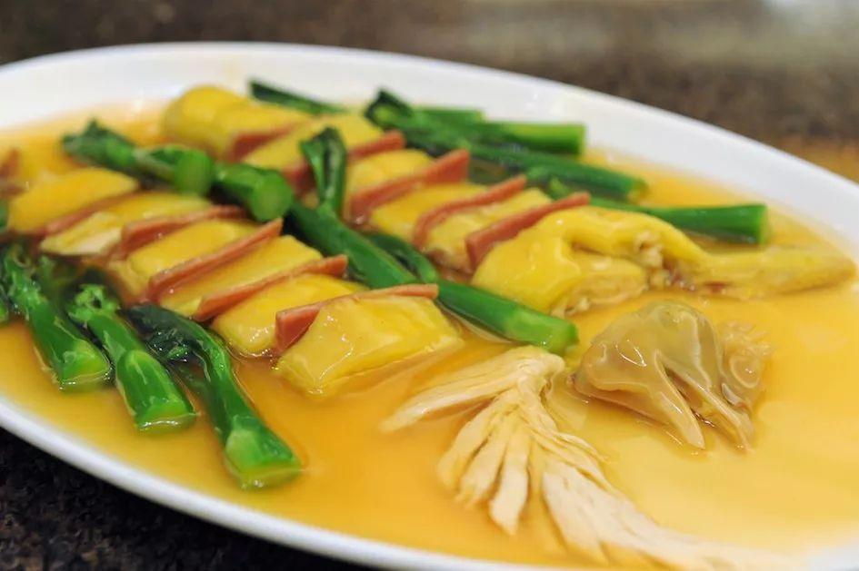 纸包鸡是粤菜吗_纸鸡的做法大全_传统粤菜纸包鸡的做法