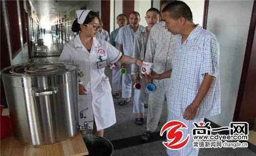 海尔售后上门要收费吗_海尔上门收费售后要收多少钱_海尔上门收费售后要多久