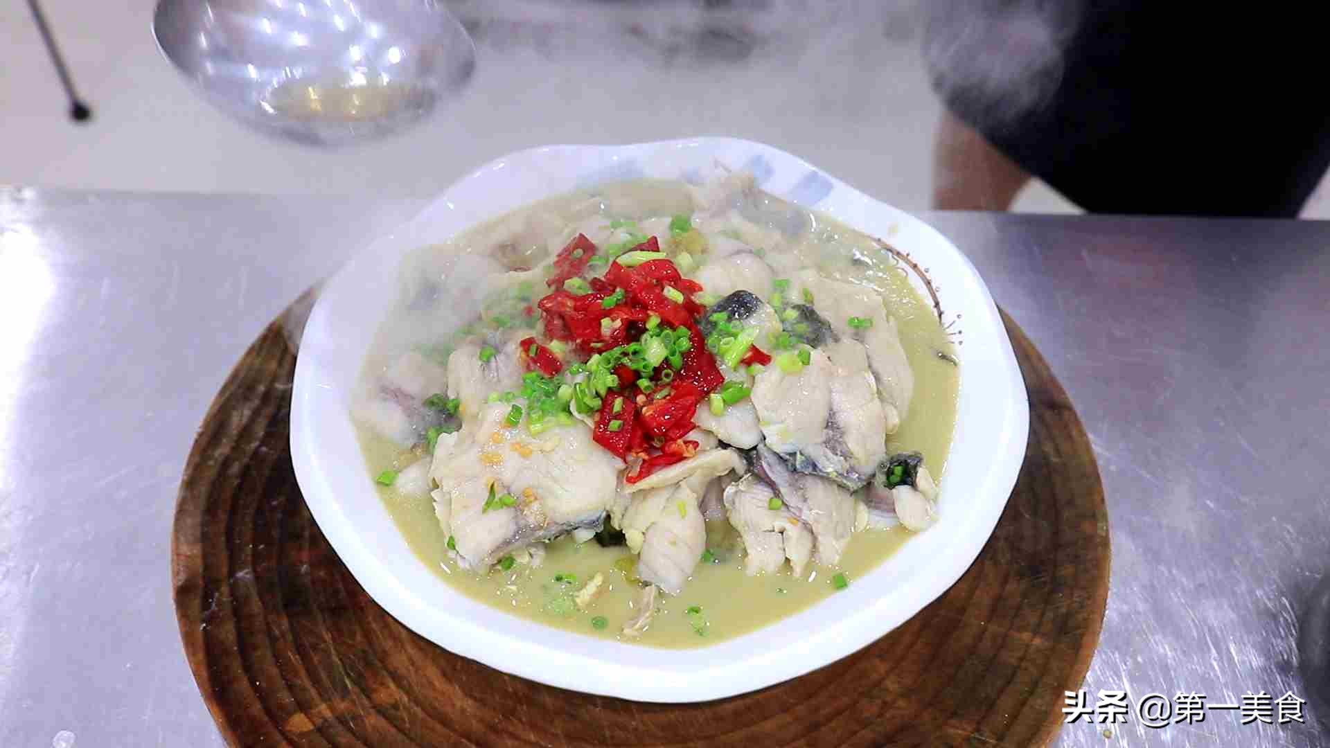 菜酸菜鱼用猪油还是色拉油_酸菜鱼哪里菜_菜酸菜鱼的做法