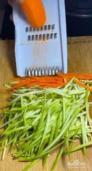 蒸饺好吃的诀窍的做法 步骤4
