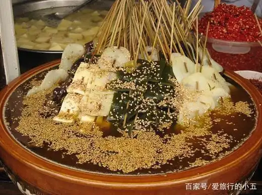 旅游小吃最多的地方_小吃有名的旅游城市_小吃最多的旅游城市