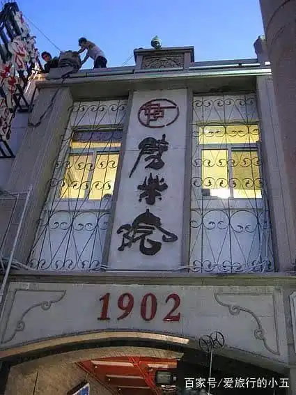 小吃有名的旅游城市_旅游小吃最多的地方_小吃最多的旅游城市