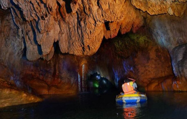 英德奇洞温泉度假区旅游_英德温泉山庄_英德温泉