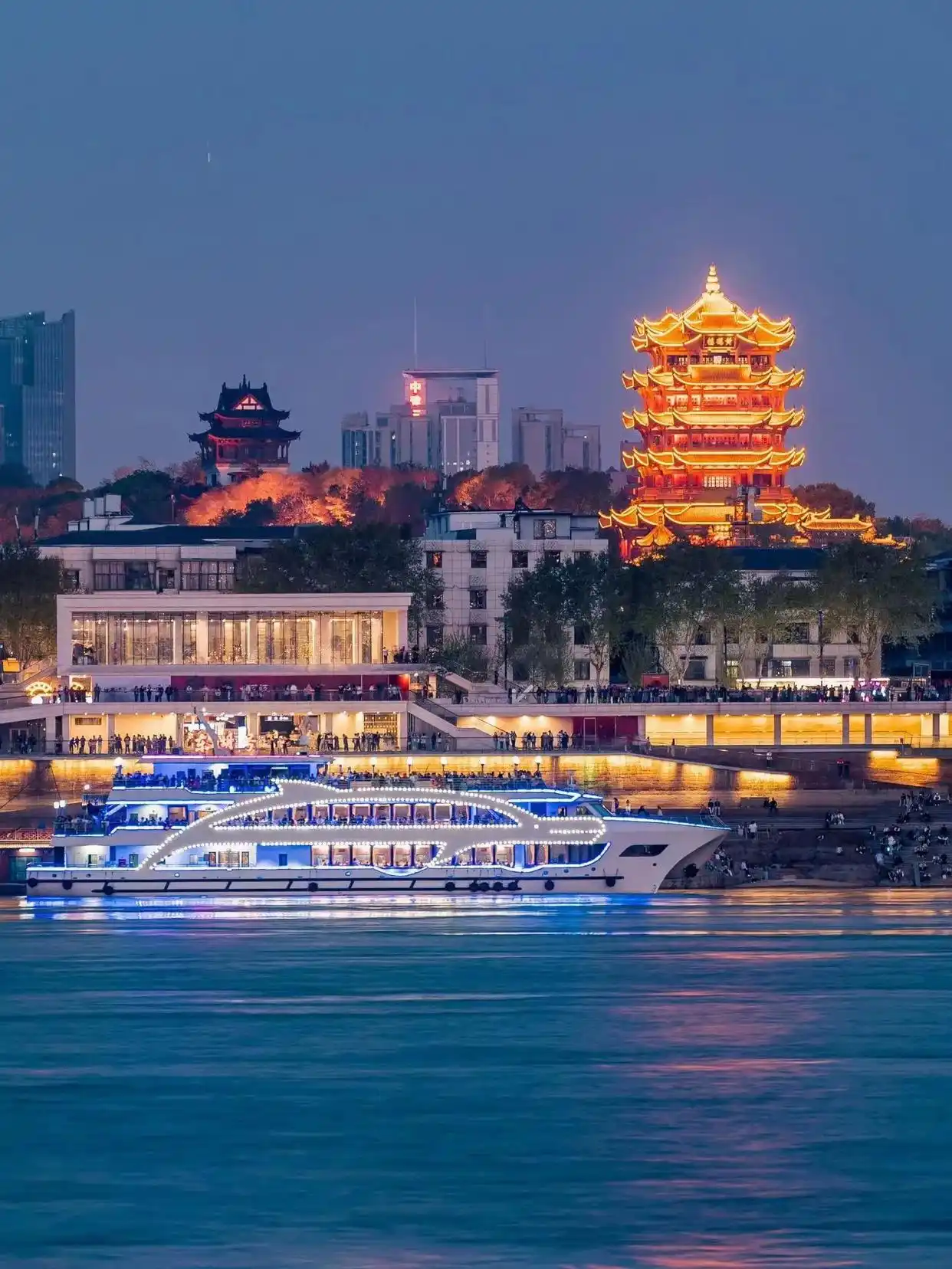 小吃最多的旅游城市_旅游小吃最多的地方_全国各个旅游城市小吃前十名