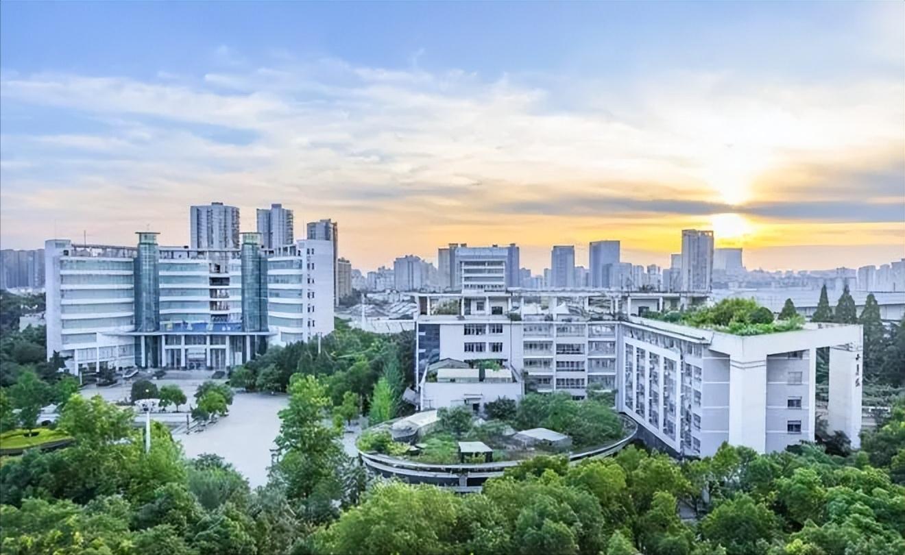 中南科技大学是985吗_中南科技大学_湖南中南科技大学简介