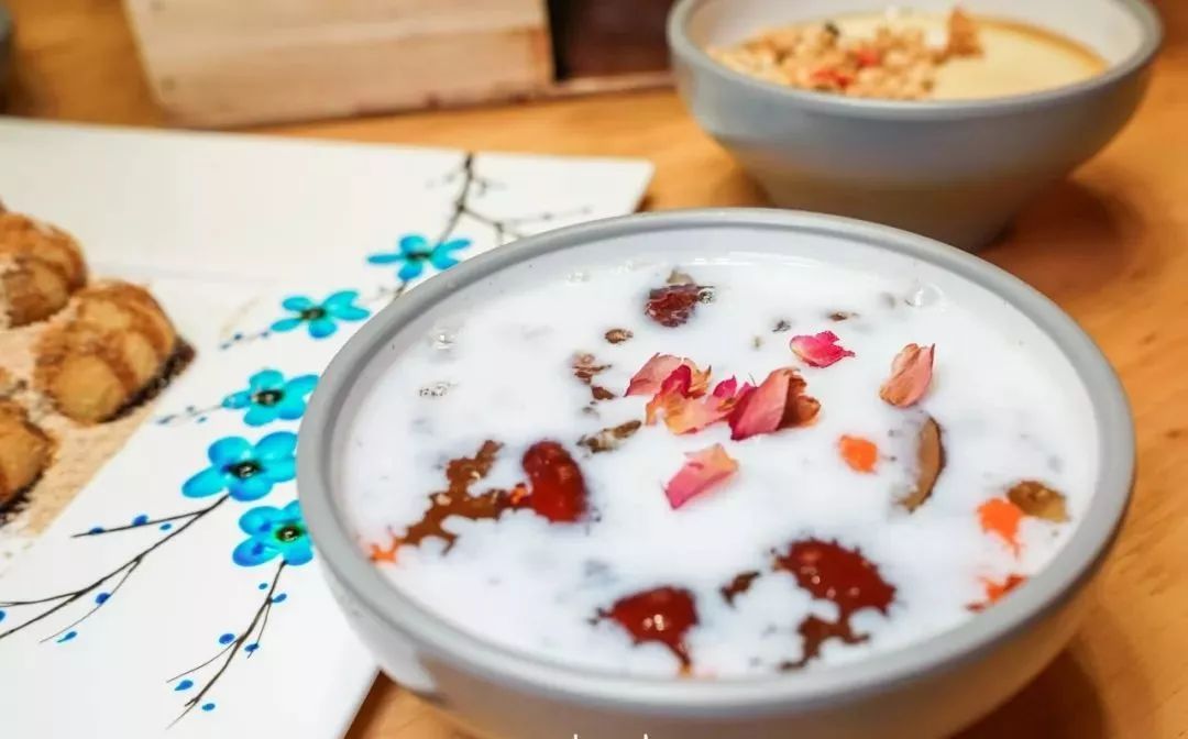 锅菜系鸭头是哪里的菜_鸭头锅配菜都有什么_千锅鸭头是哪个菜系