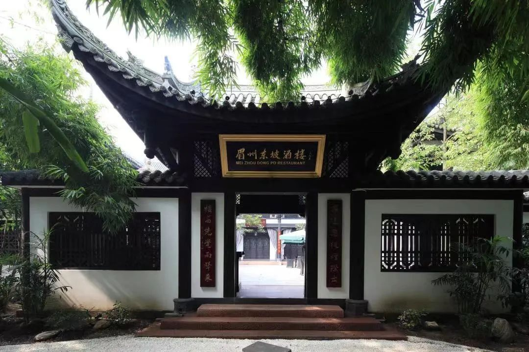 鸭头锅的做法_鸭头锅配菜都有什么_千锅鸭头是哪个菜系