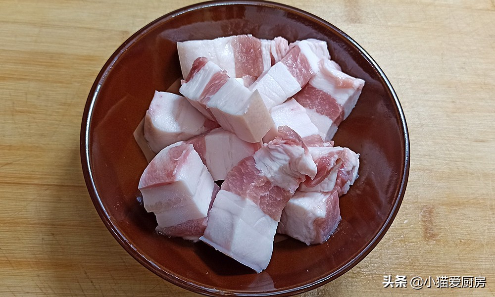 腐竹烧肉_烧肉腐竹卤揪片图片_烧肉腐竹的家常做法