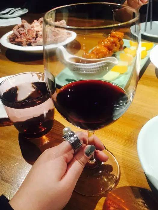 意大利帕尔玛火腿吃法_火腿意面帕尔玛好吃吗_帕尔玛火腿意面
