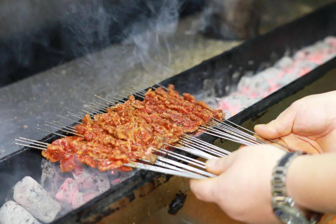段子美食宵夜文案_美食宵夜文案_宵夜美食段子