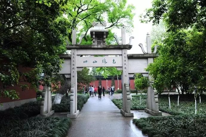 西湖线路旅游攻略_西湖游玩线路_西湖旅游线路