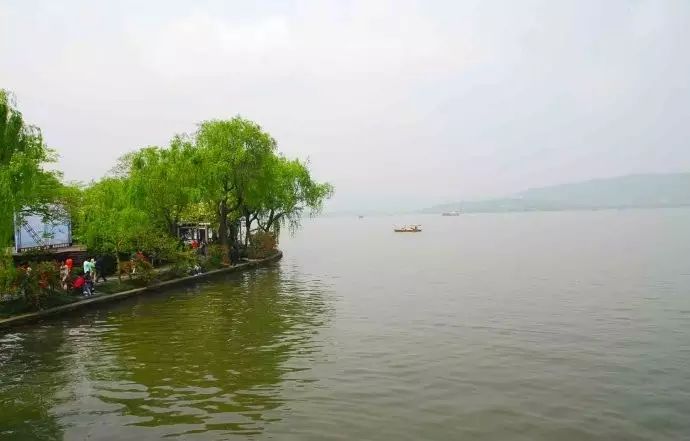 西湖旅游线路_西湖线路旅游攻略_西湖游玩线路