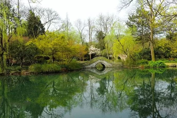 西湖线路旅游攻略_西湖旅游线路_西湖游玩线路
