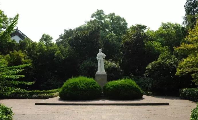 西湖线路旅游攻略_西湖旅游线路_西湖游玩线路