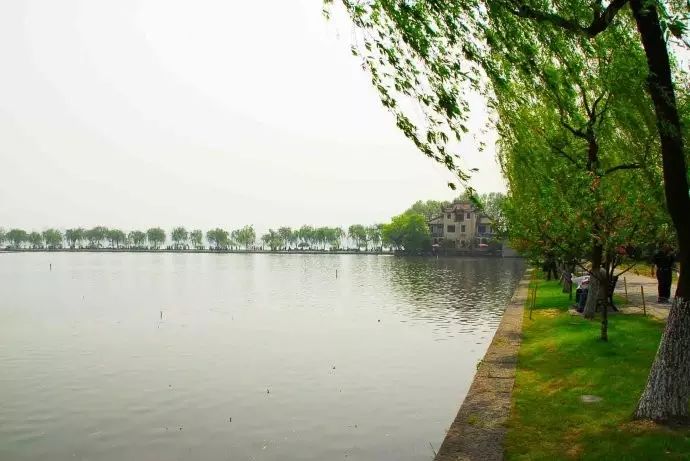 西湖游玩线路_西湖线路旅游攻略_西湖旅游线路
