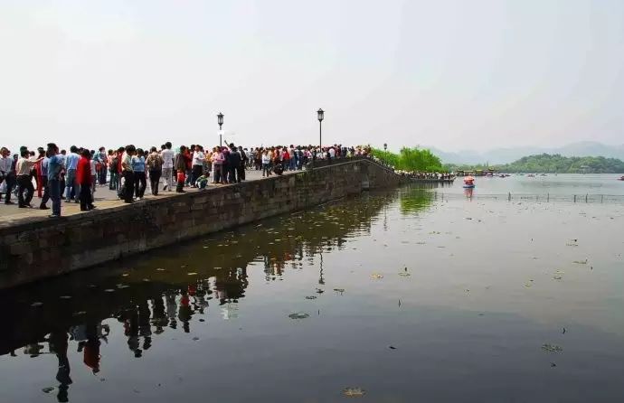 西湖游玩线路_西湖旅游线路_西湖线路旅游攻略