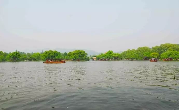 西湖游玩线路_西湖线路旅游攻略_西湖旅游线路