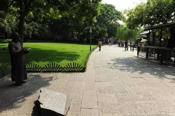 西湖线路旅游攻略_西湖游玩线路_西湖旅游线路