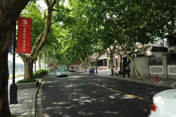 西湖游玩线路_西湖线路旅游攻略_西湖旅游线路