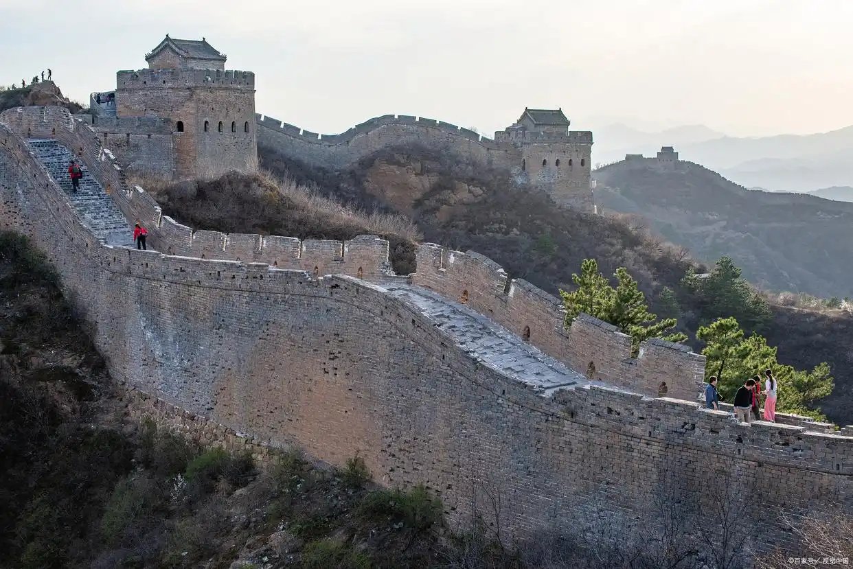 包车旅游的图片_包车旅游图片真实_包车图片大全