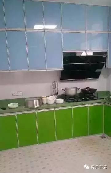 混搭风格装修案例_丑爆墙纸审美_遵义装修设计