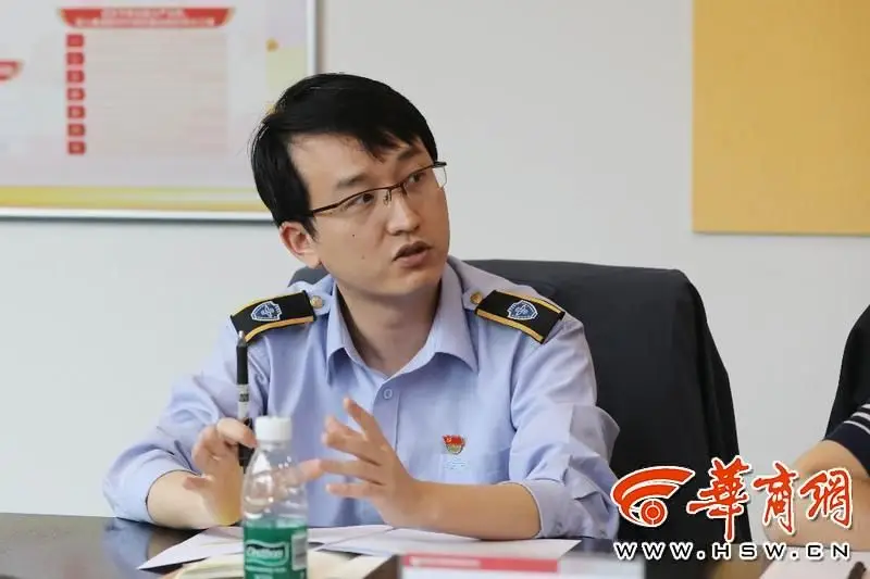 公交免费换乘 收入_西安公交发展研讨会_公交出行效率提升