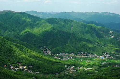 湖州（郑州）旅游交易会在郑州隆重举行