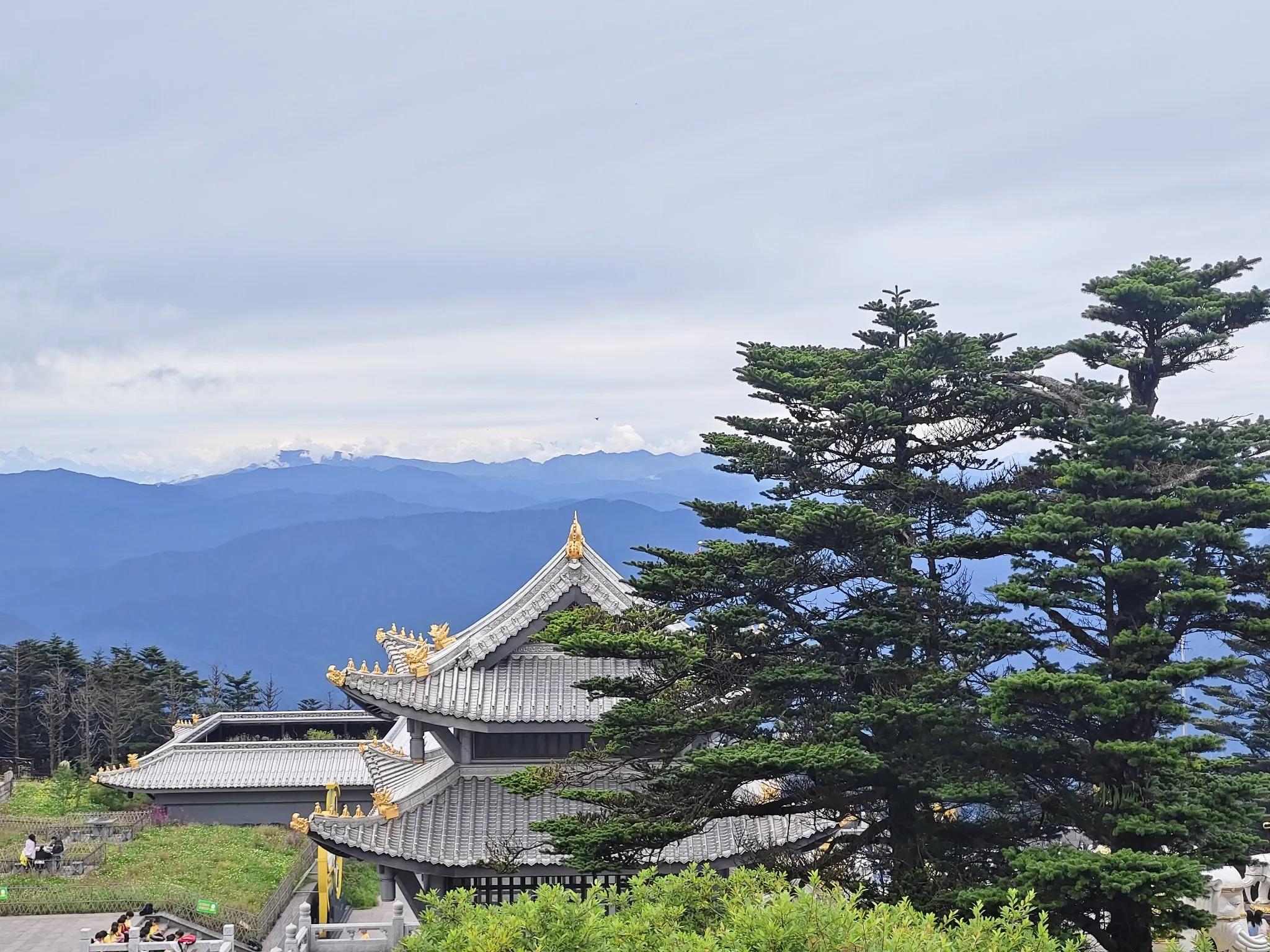 峨眉山游览路线_峨眉山金顶游览攻略_峨眉山自驾游路线
