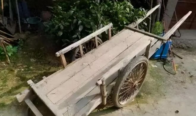 老家具翻新怎么处理_旧平车与爱情故事_农村翻新房屋故事