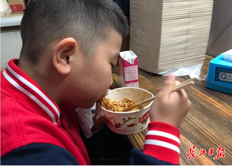 做小碗菜叫什么店名好_武汉早餐店小碗面价格_江夏区早餐店小碗面