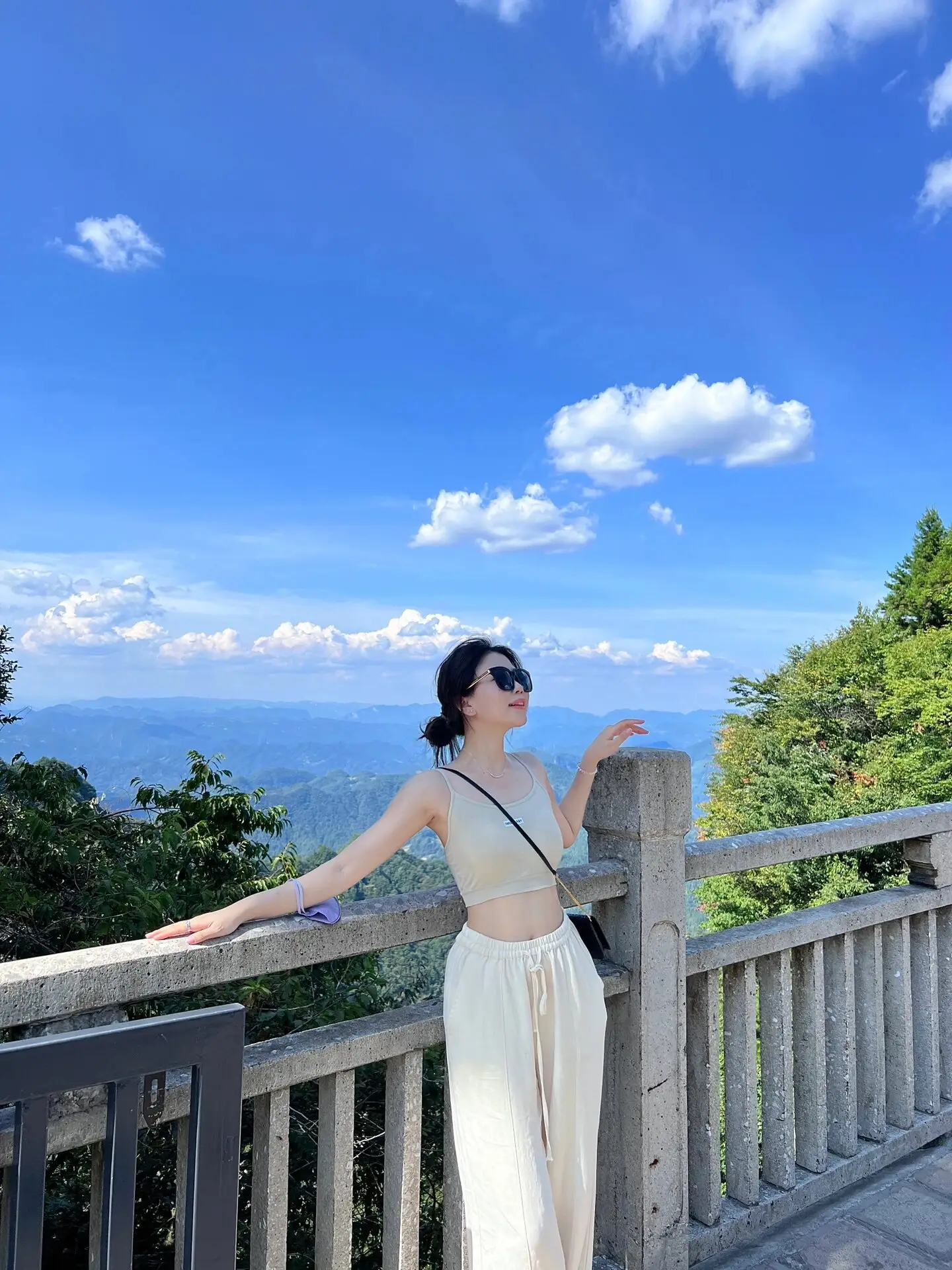 张家界黄龙洞旅游攻略_张家界黄龙洞游玩时间规划_张家界黄龙洞景区