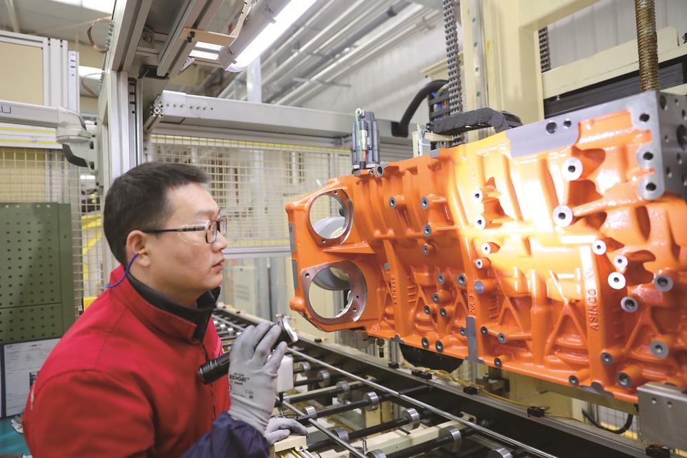 东风康明斯AGV物流小车_东风康明斯发动机参数_东风康明斯维修技能竞赛