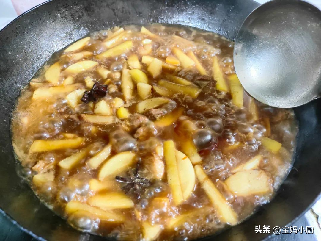 素菜炖菜大全_猪肉土豆萝卜焖卷子食谱_冬季炖菜食谱