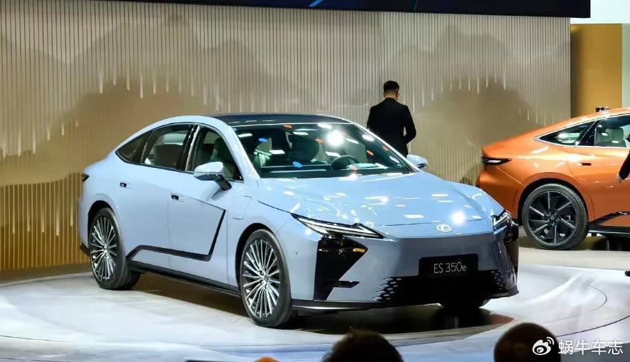 雷克萨斯ES200现款车型优惠_雷克萨斯ES200价格_雷克萨斯es报价及图片