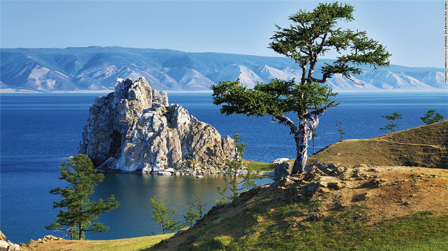 俄罗斯著名旅游景点_圣彼得堡冬宫博物馆旅游攻略_俄罗斯旅游哪些景点玩