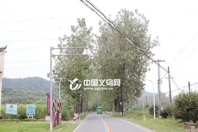 松瀑山瀑布_义乌薛乔村旅游_义乌松山旅游景点
