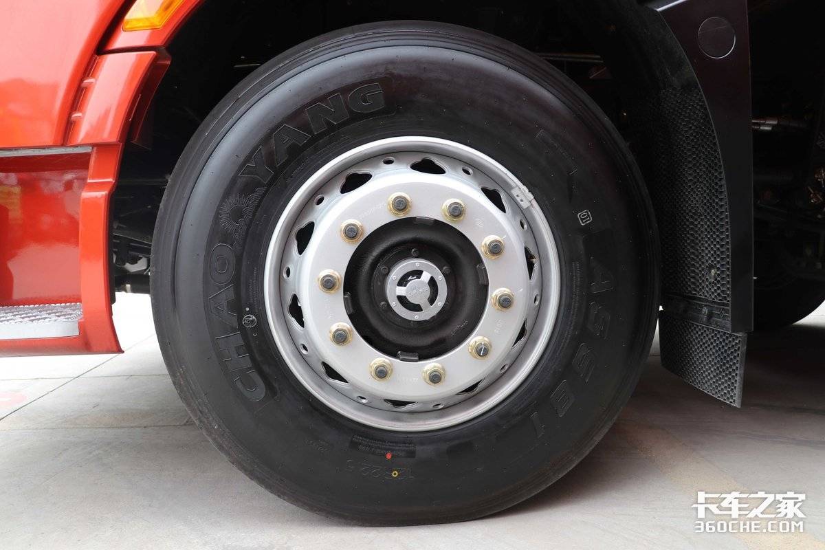 西南地区绿通禽畜运输车_解放J6V 8×4 AMT载货车_解放j6发动机大修视频