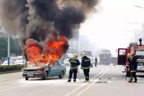 车险哪些险种没必要买_自燃险盗抢险划痕险_车身划痕险图片